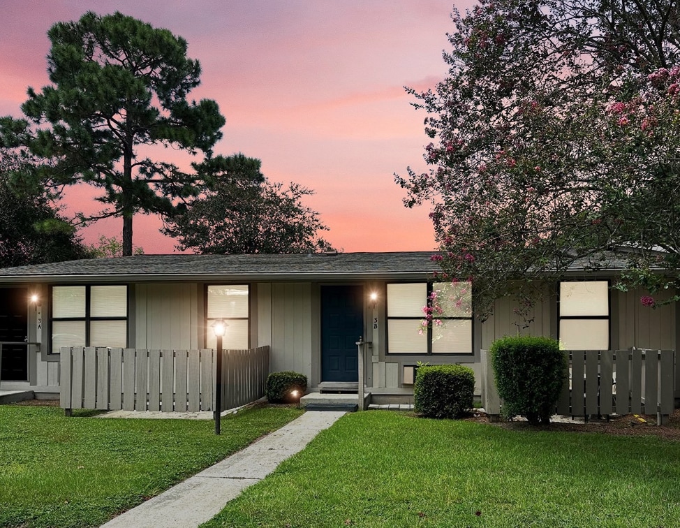 409 Jefferson Ave, Orange Park, FL for sale Primary Photo- Image 1 of 12