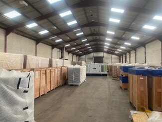 Plus de détails pour Hixon Airfield, Hixon - Industriel à louer