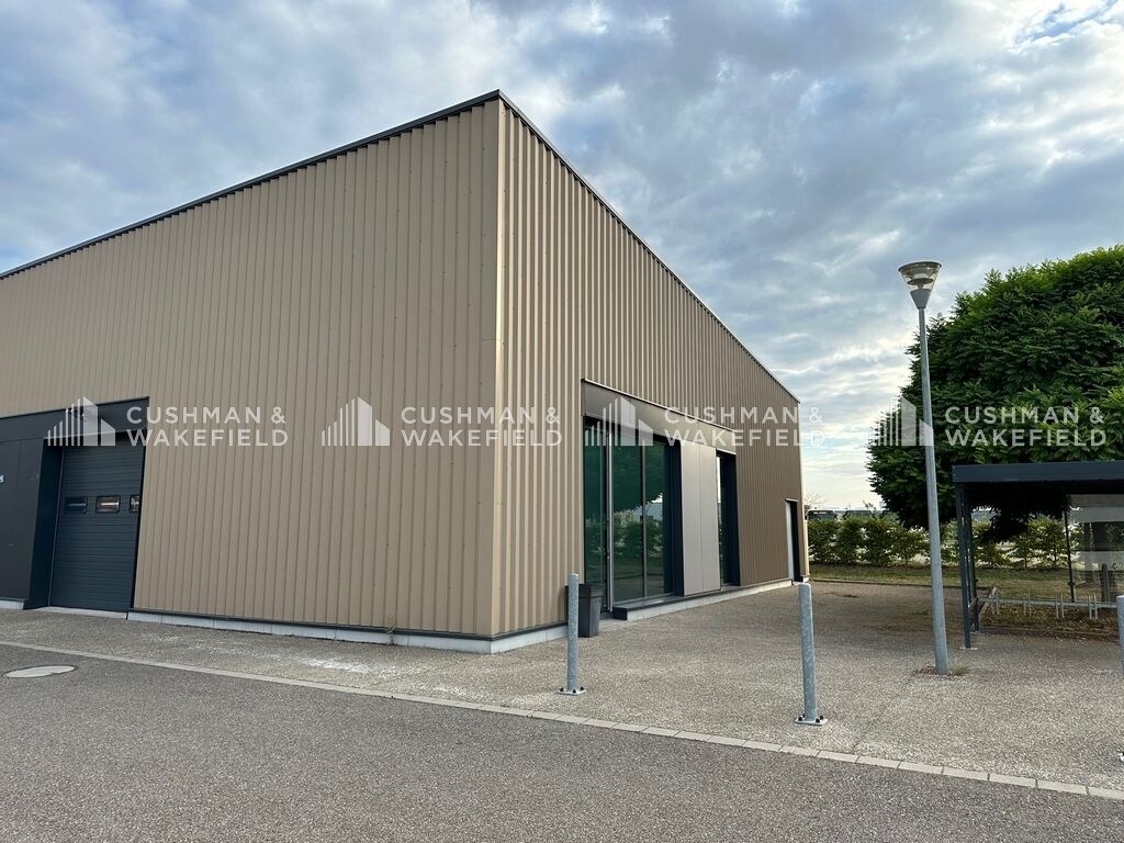 Rue Flora Tristan, Strasbourg for lease Building Photo- Image 1 of 12
