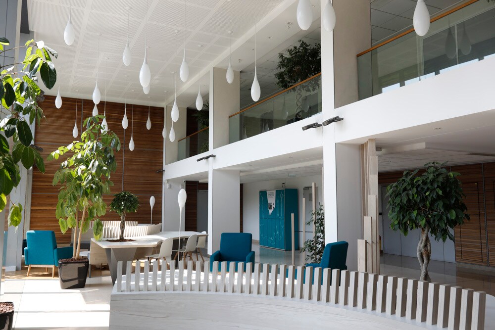 84 Rue Charles Michels, Saint-Denis for lease Interior Photo- Image 1 of 8