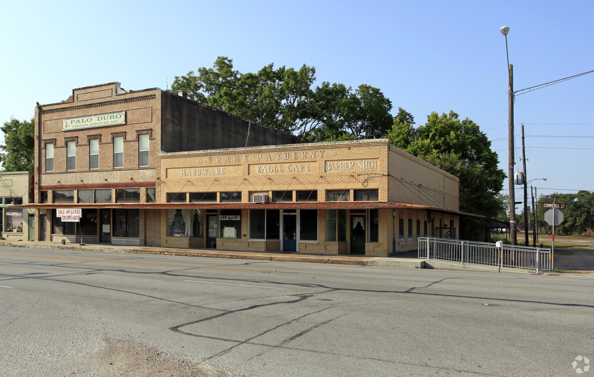 6325 Commerce St, Wallis, TX à louer Photo principale- Image 1 de 3