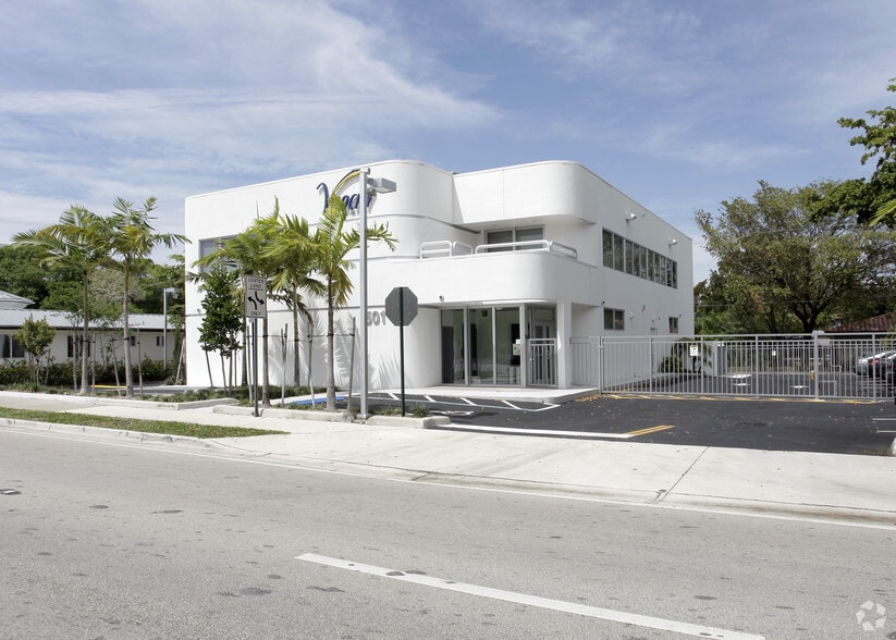 501 SE 12th St, Fort Lauderdale, FL for sale - Building Photo - Image 3 of 12