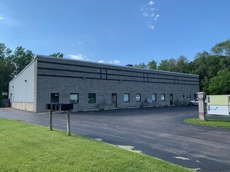 Plus de détails pour 1627-1635 Oak Dr, Mchenry, IL - Industriel à vendre