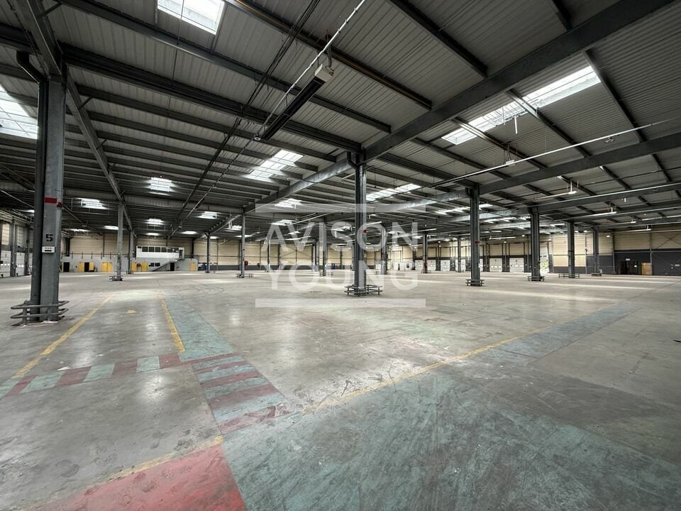 Industrial in Mitry-Mory for lease Interior Photo- Image 1 of 9