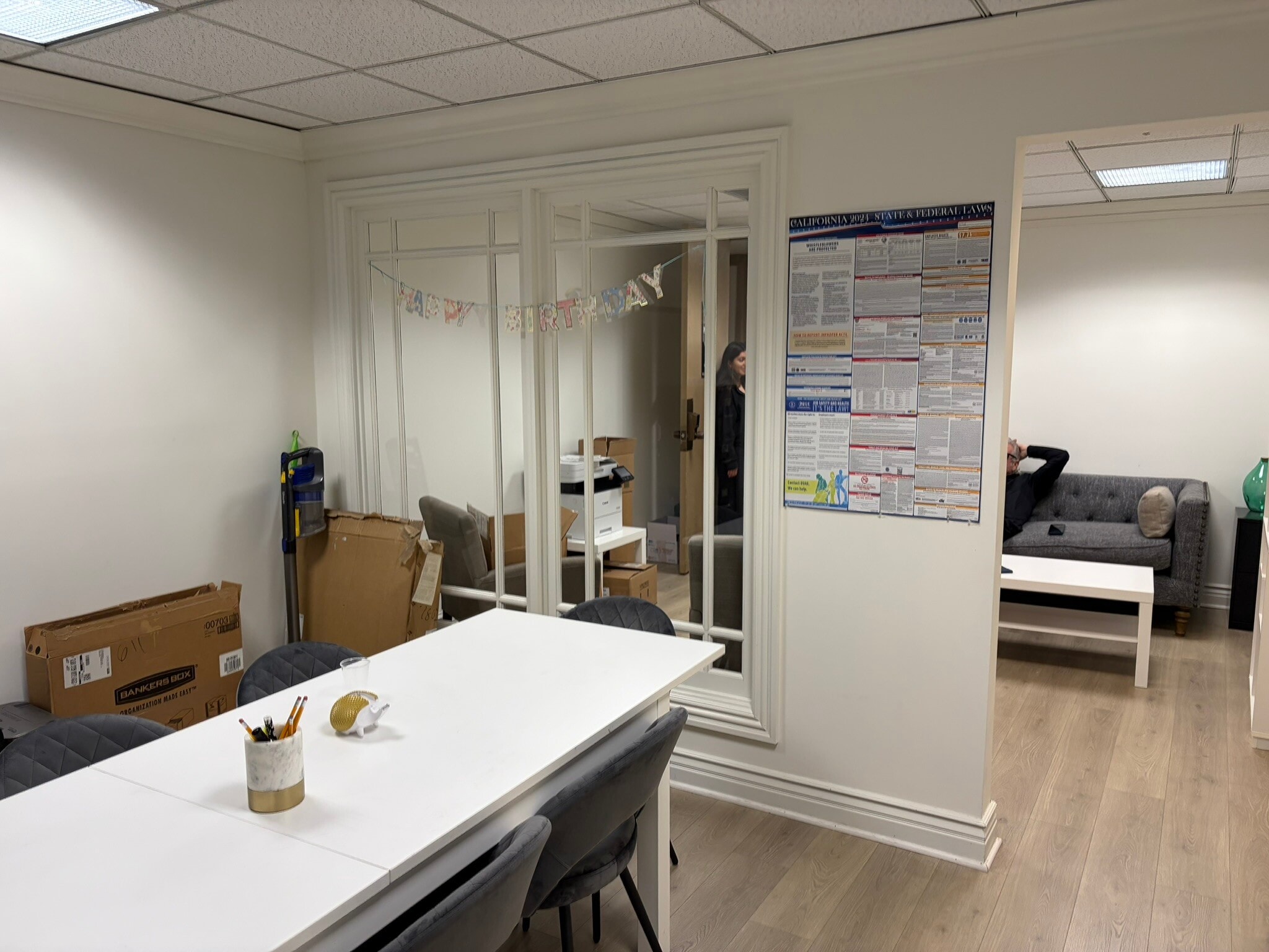 4312 Woodman Ave, Sherman Oaks, CA for lease Interior Photo- Image 1 of 5