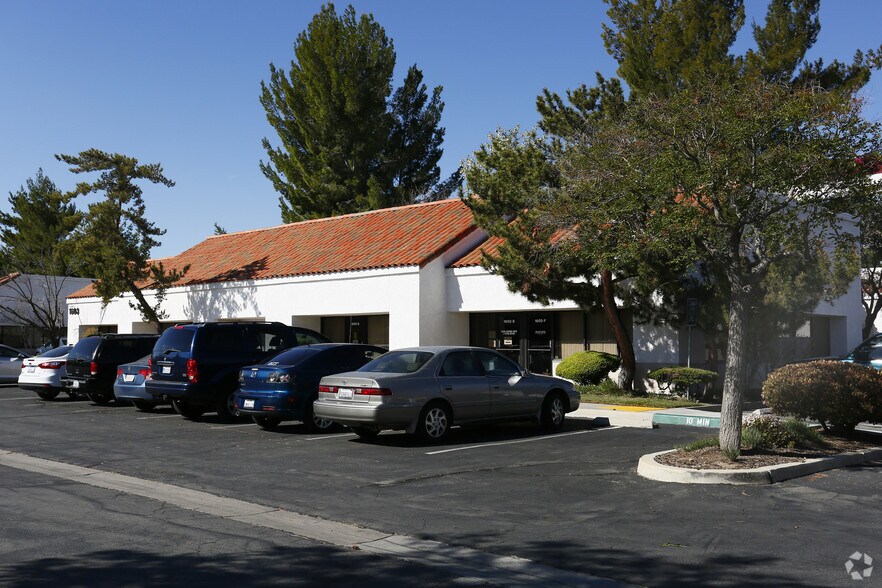 1603 E Palmdale Blvd, Palmdale, CA for sale - Building Photo - Image 3 of 7