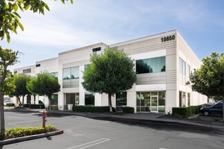 Plus de détails pour 10850-10880 Walker St, Cypress, CA - Industriel à vendre