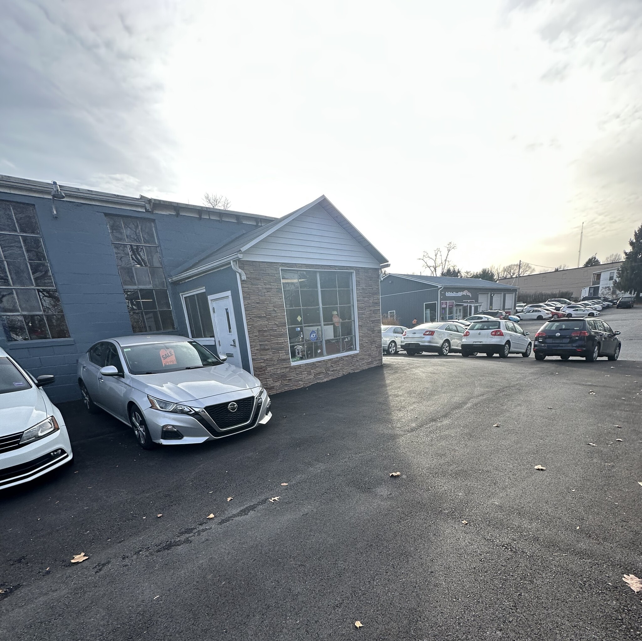 2501 Herr St, Harrisburg, PA à vendre Photo principale- Image 1 de 10