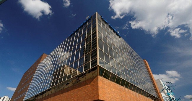 Plus de détails pour 285 King St, London, ON - Bureau, Commerce de détail à louer