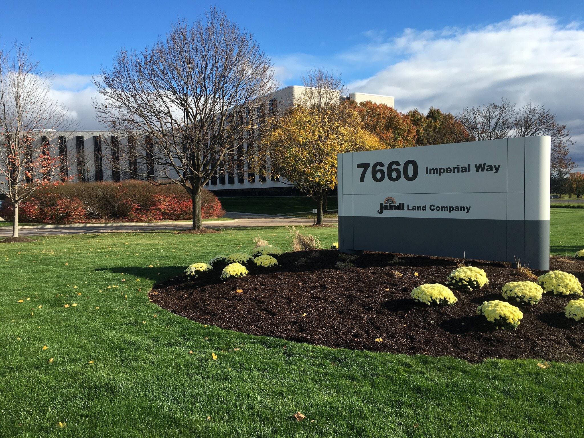 7660 Imperial Way, Allentown, PA for lease Building Photo- Image 1 of 16