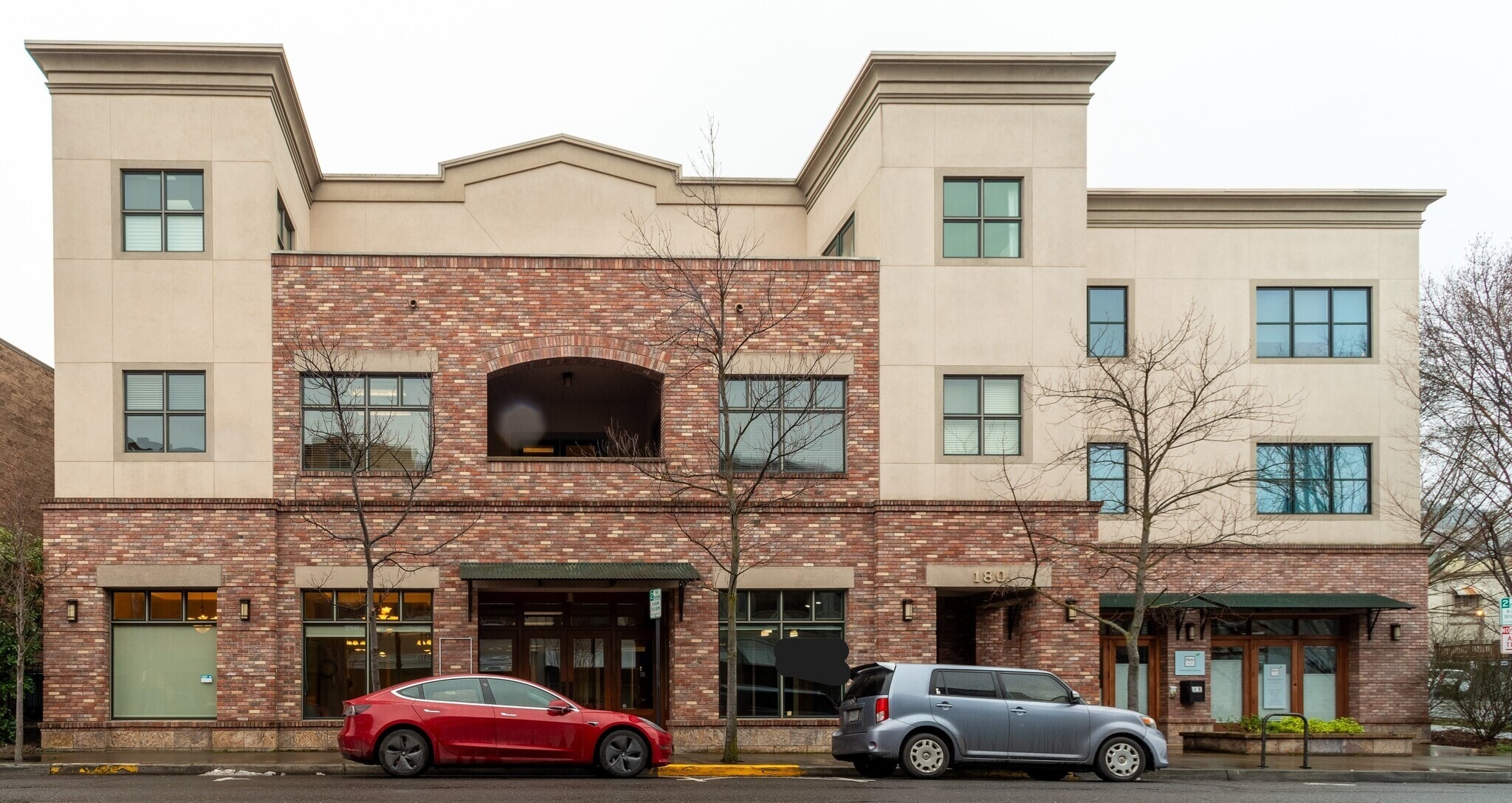180 Lithia Way, Ashland, OR for lease Interior Photo- Image 1 of 3