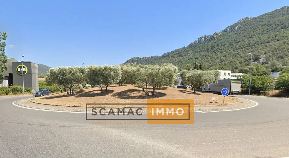 Industrial in Aubagne for lease - Building Photo - Image 2 of 4