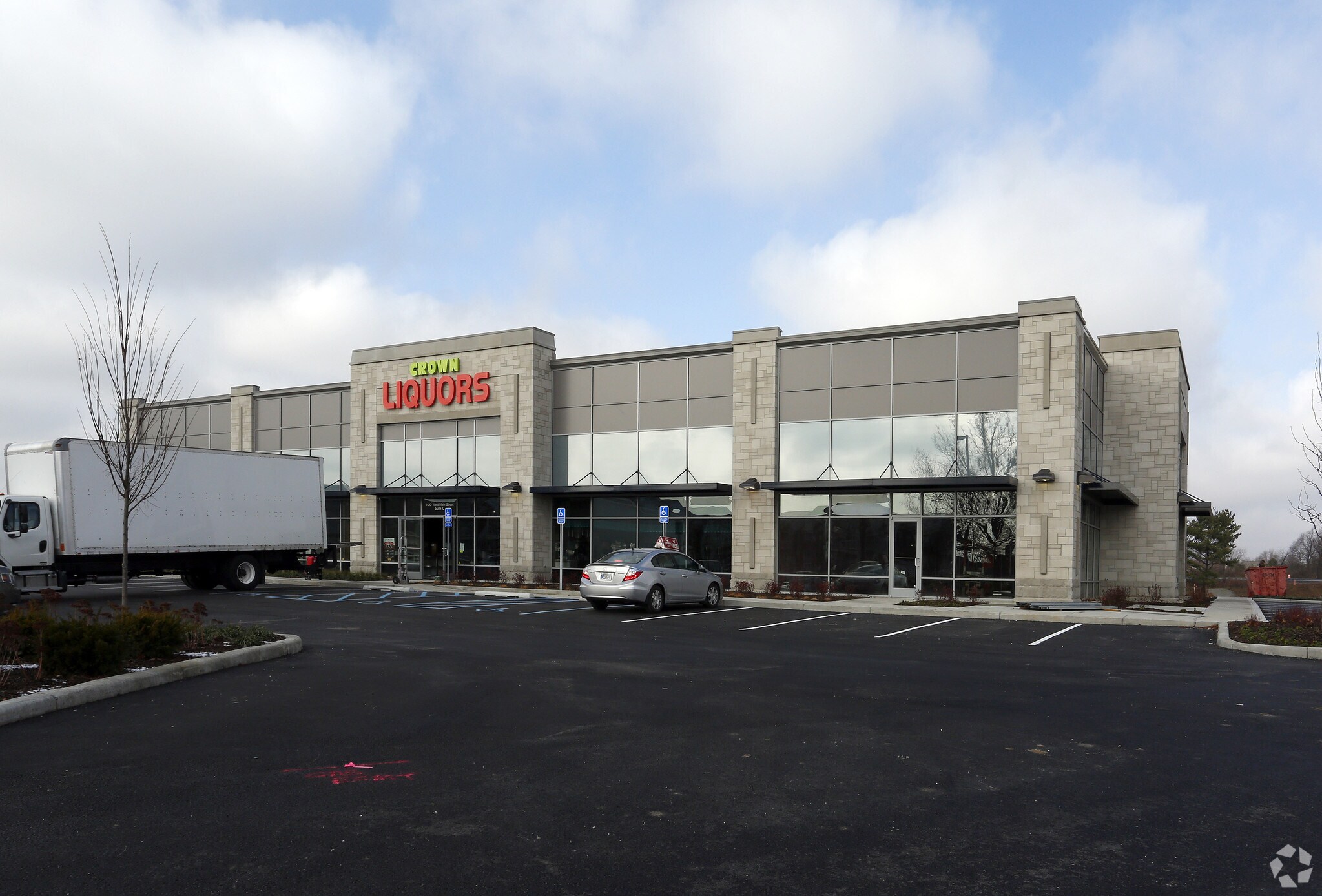1438 W Main St, Carmel, IN for lease Primary Photo- Image 1 of 13