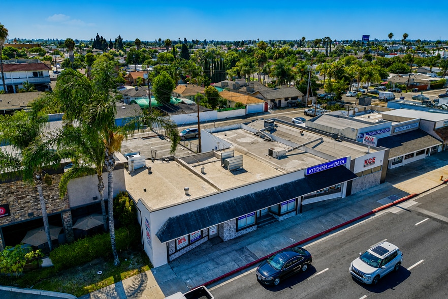 6262 Beach Blvd, Buena Park, CA à vendre - Photo du bâtiment - Image 2 de 9