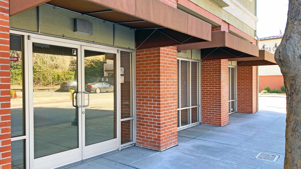 2030 N Pacific Ave, Santa Cruz, CA à vendre - Photo du bâtiment - Image 3 de 9