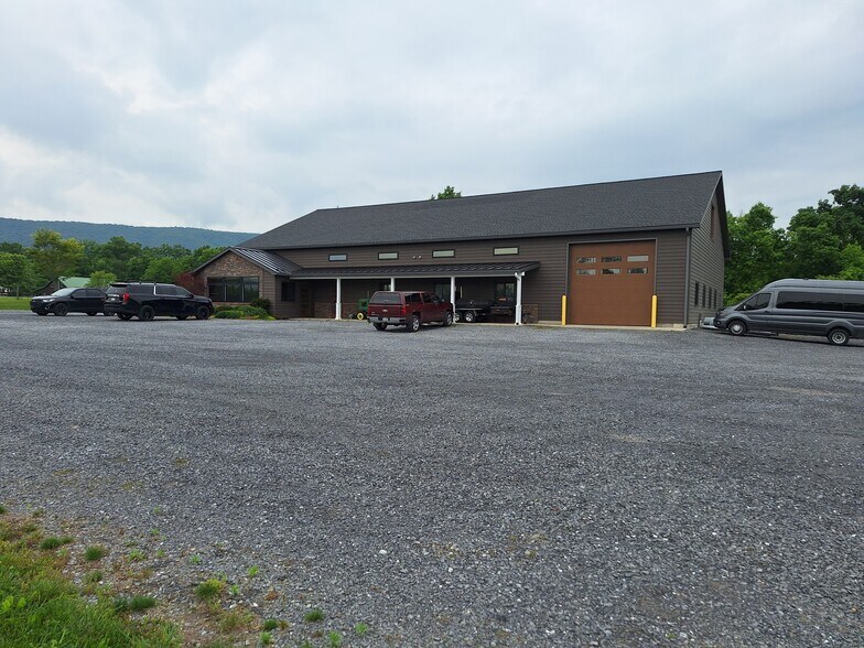 1655 Mountain Rd, Newburg, PA à vendre - Photo du bâtiment - Image 2 de 8