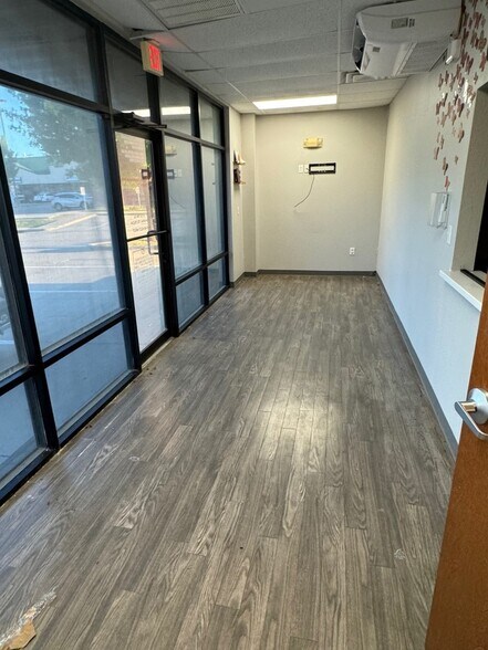 1713 S FM 51, Decatur, TX à louer - Photo du bâtiment - Image 3 de 6