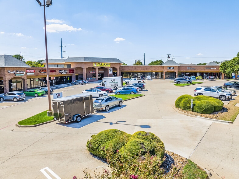 2155 Marsh Ln, Carrollton, TX for lease - Building Photo - Image 3 of 4