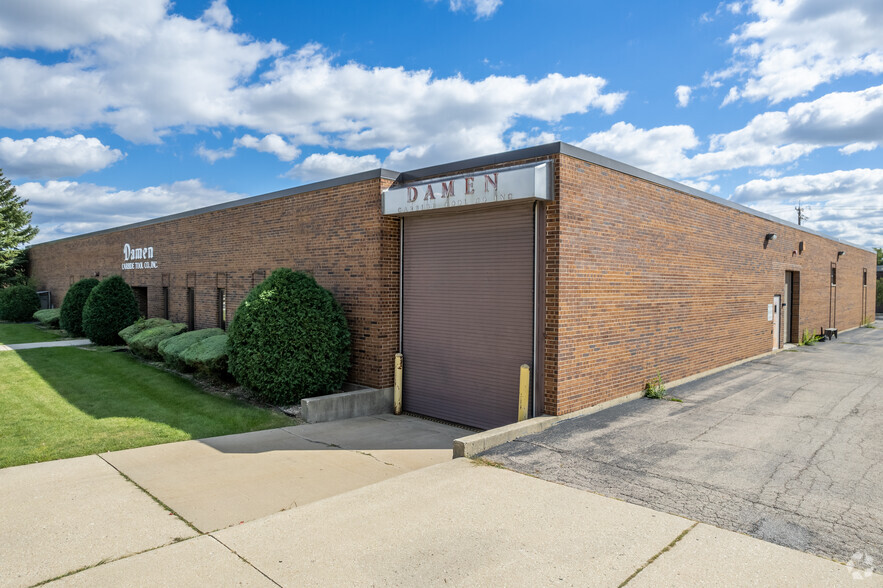 344 Beinoris Dr, Wood Dale, IL for sale - Building Photo - Image 1 of 6