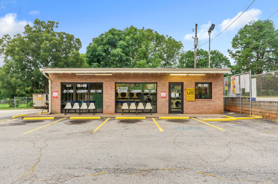 1205 N Franklin Rd, Greenville, SC for sale - Building Photo - Image 1 of 21