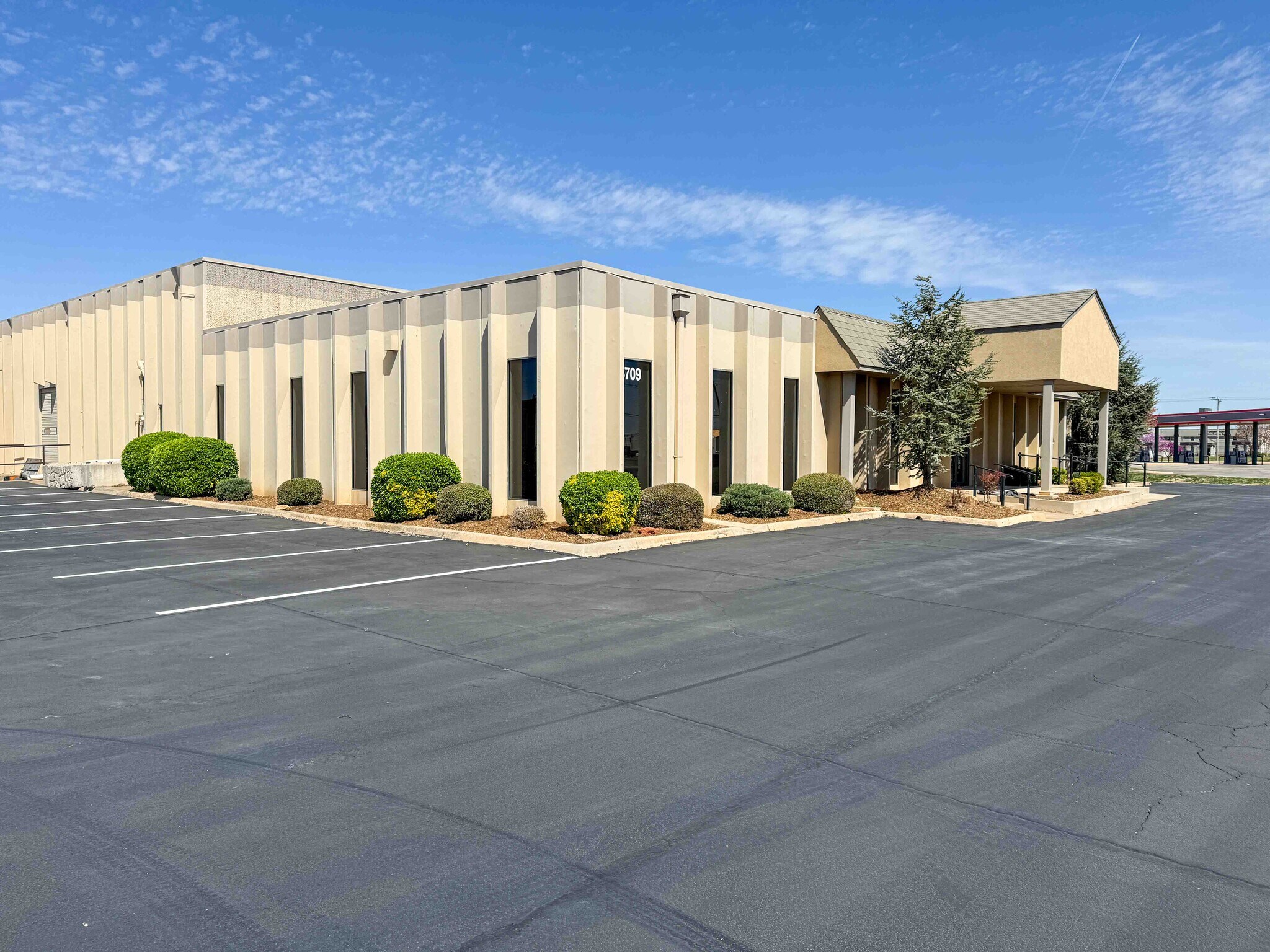 3709 W Reno Ave, Oklahoma City, OK for lease Building Photo- Image 1 of 26