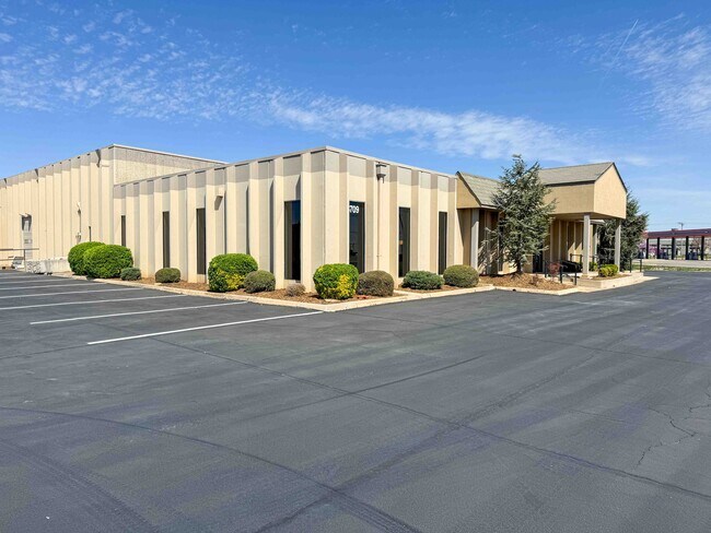More details for 3709 W Reno Ave, Oklahoma City, OK - Retail for Lease