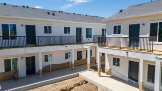 Plus de détails pour 40 W 13th St, Merced, CA - Multi-résidentiel à vendre