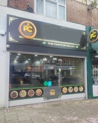 Plus de détails pour 359 Rayners Ln, Pinner - Commerce de détail à louer