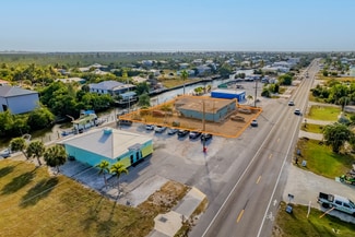 More details for 3324 Stringfellow Rd, Saint James City, FL - Retail for Sale