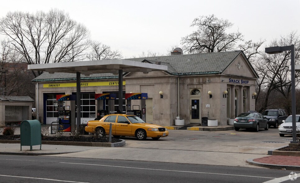 2200 P St NW, Washington, DC à louer - Photo du bâtiment - Image 2 de 3