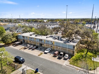 Plus de détails pour 515 Krebs Ln, Austin, TX - Multi-résidentiel à vendre