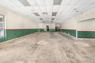 500 N Main St, Marion, NC for lease Interior Photo- Image 2 of 17