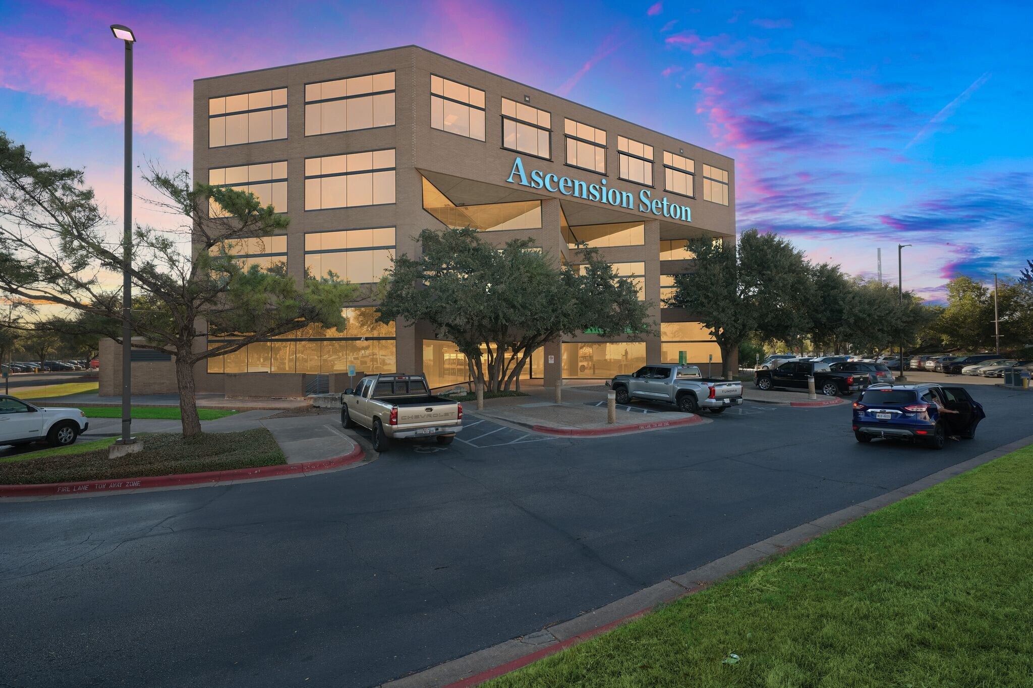 11111 Research Blvd, Austin, TX à louer Photo du bâtiment- Image 1 de 23