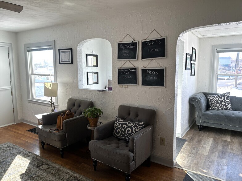 305 E Stroop Rd, Kettering, OH à vendre - Photo du bâtiment - Image 3 de 13