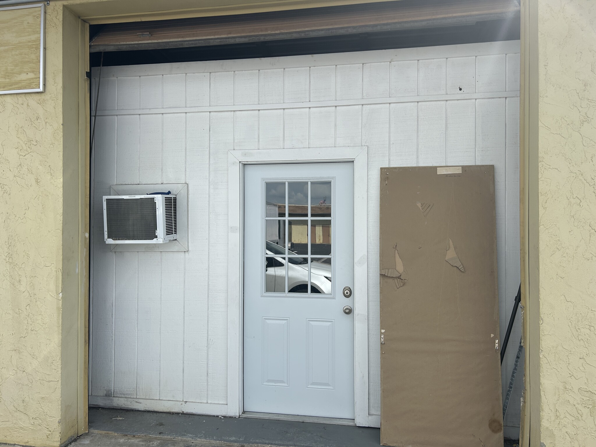 3080 N Washington Blvd, Sarasota, FL for lease Interior Photo- Image 1 of 8