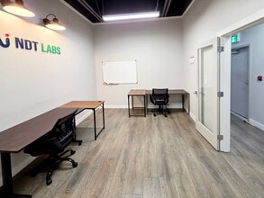 580 Nicola Ave, Port Coquitlam, BC for lease Interior Photo- Image 2 of 5