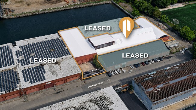Plus de détails pour 744 Clinton St, Brooklyn, NY - Industriel à louer