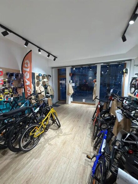 Commerce de détail dans Paris à louer - Photo intérieure - Image 2 de 4