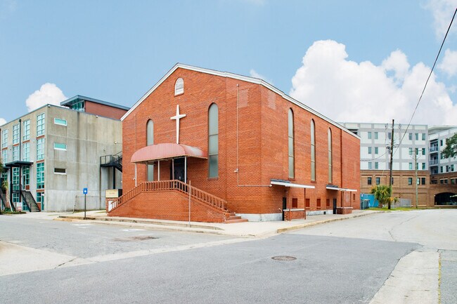 Plus de détails pour First Union Missionary Baptist Church – à vendre, Savannah, GA