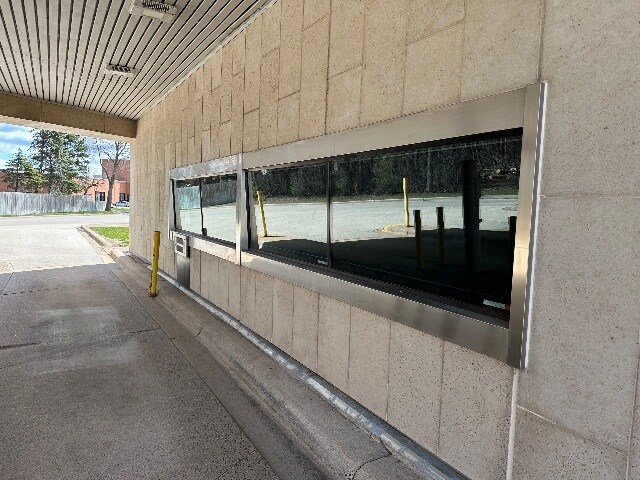 875 34th Ave, Winona, MN à vendre - Photo du bâtiment - Image 3 de 7