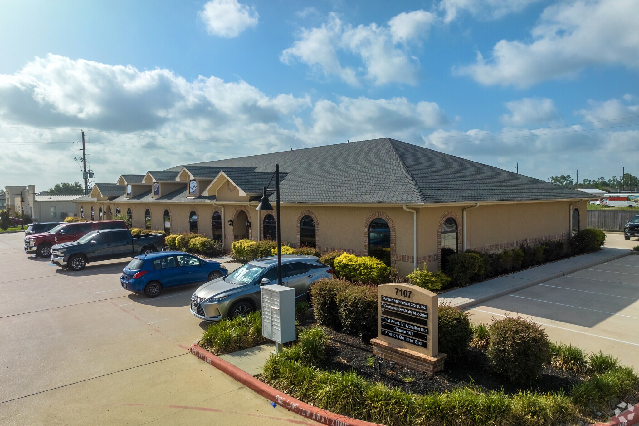 7115 FM 2920, Spring, TX à louer Photo principale- Image 1 de 37