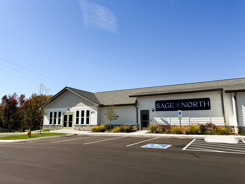 344 Madeline Way, White House, TN for lease - Primary Photo - Image 1 of 1