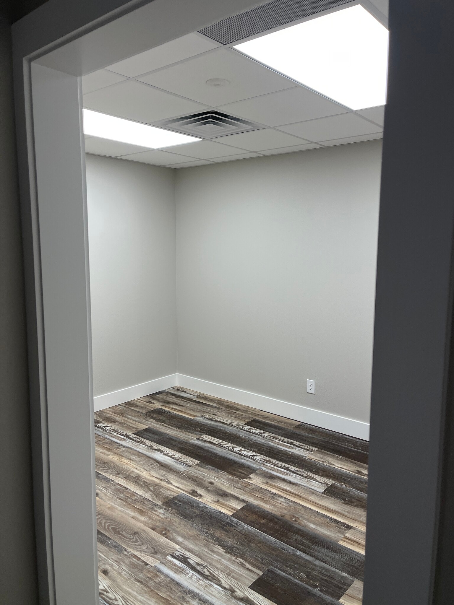 8507 Benbrook Blvd, Benbrook, TX for lease Building Photo- Image 1 of 1