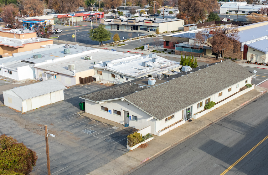 2110 Ferry St, Anderson, CA for lease - Building Photo - Image 1 of 9