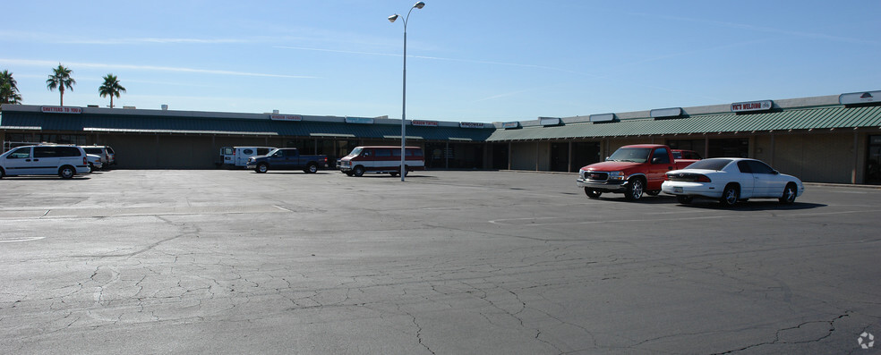 5610-5648 N 51st Ave, Glendale, AZ for lease - Primary Photo - Image 1 of 2