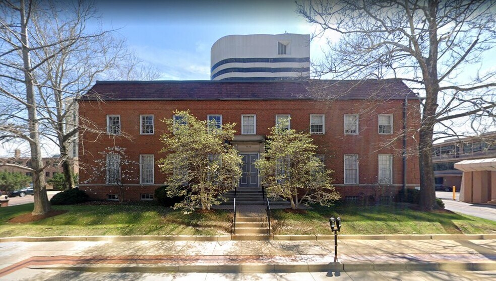7800 Bonhomme Ave, Clayton, MO à louer - Photo du bâtiment - Image 1 de 2