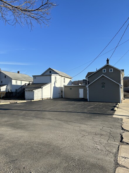 1101 E 3rd St, Williamsport, PA à vendre - Photo du bâtiment - Image 3 de 3