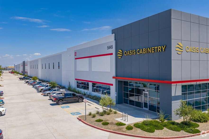 5501 W Roosevelt St, Phoenix, AZ for lease - Primary Photo - Image 2 of 8