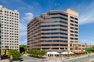 Two Ballston Plaza - Épicerie