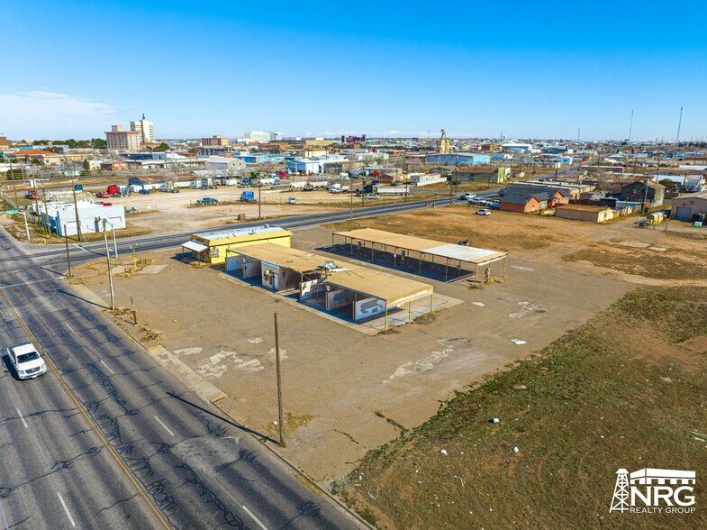 521 W Murphy St, Odessa, TX à vendre - Photo du bâtiment - Image 2 de 16